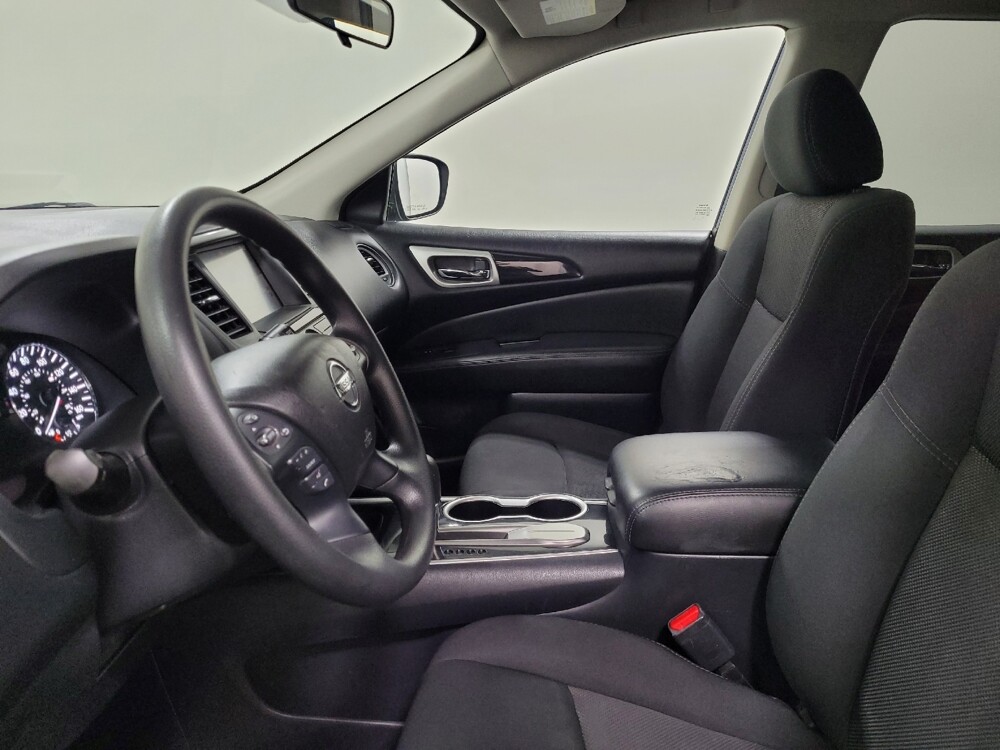 2020 Nissan Pathfinder in Plymouth Meeting, PA 19462 - 18135201 17