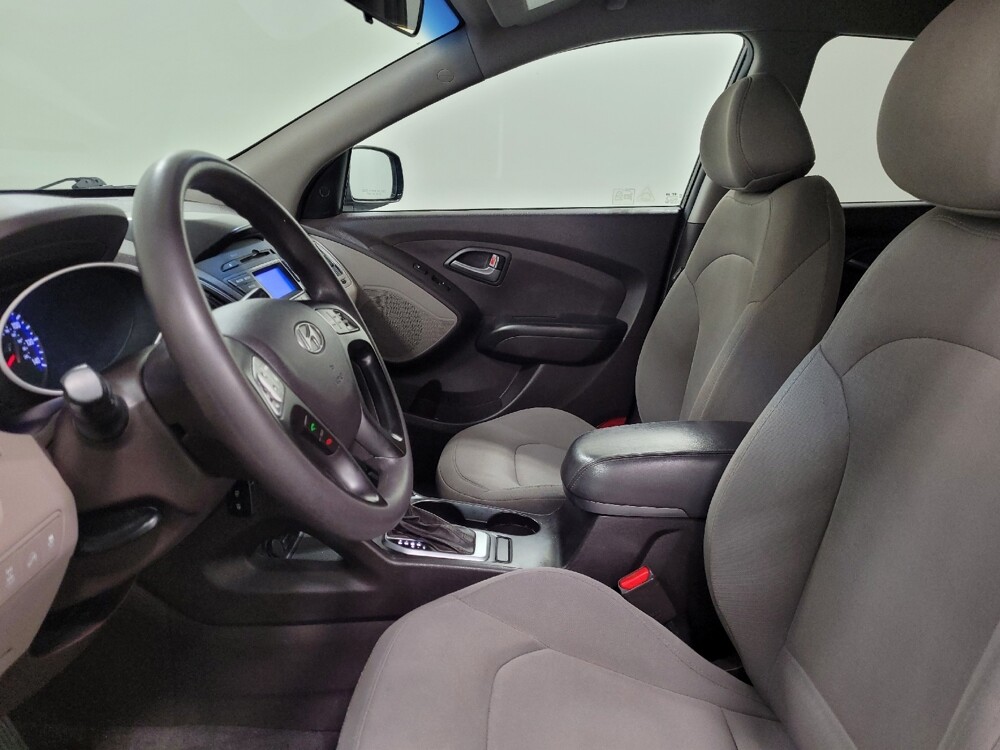 2015 Hyundai Tucson in Plymouth Meeting, PA 19462 - 18135202 17