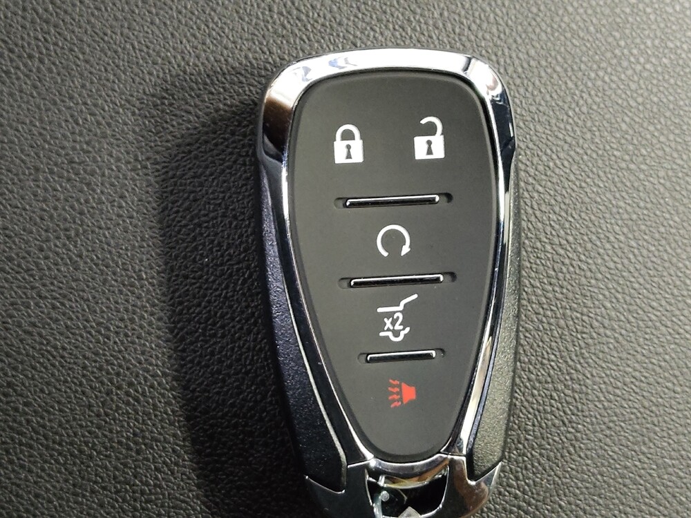 2019 Chevrolet Equinox in Metairie, LA 70006 - 18135212 32