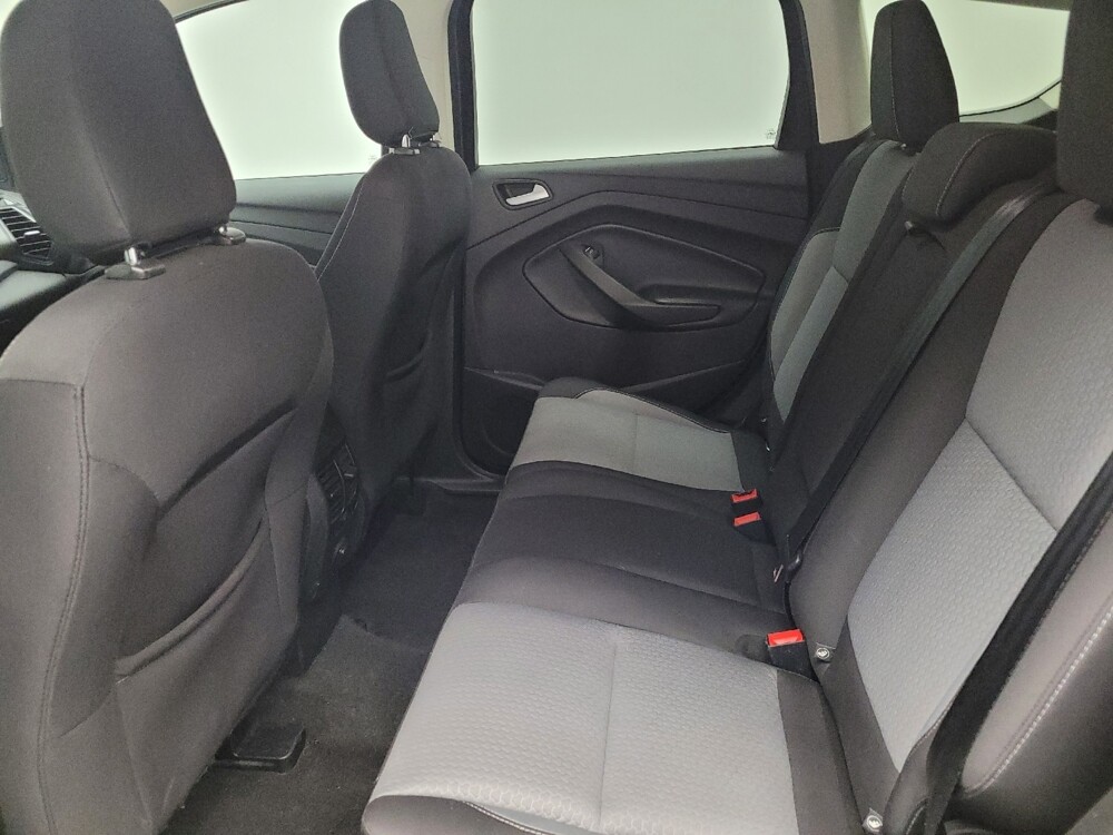 2019 Ford Escape in Grand Rapids, MI 49508 - 18135216 18