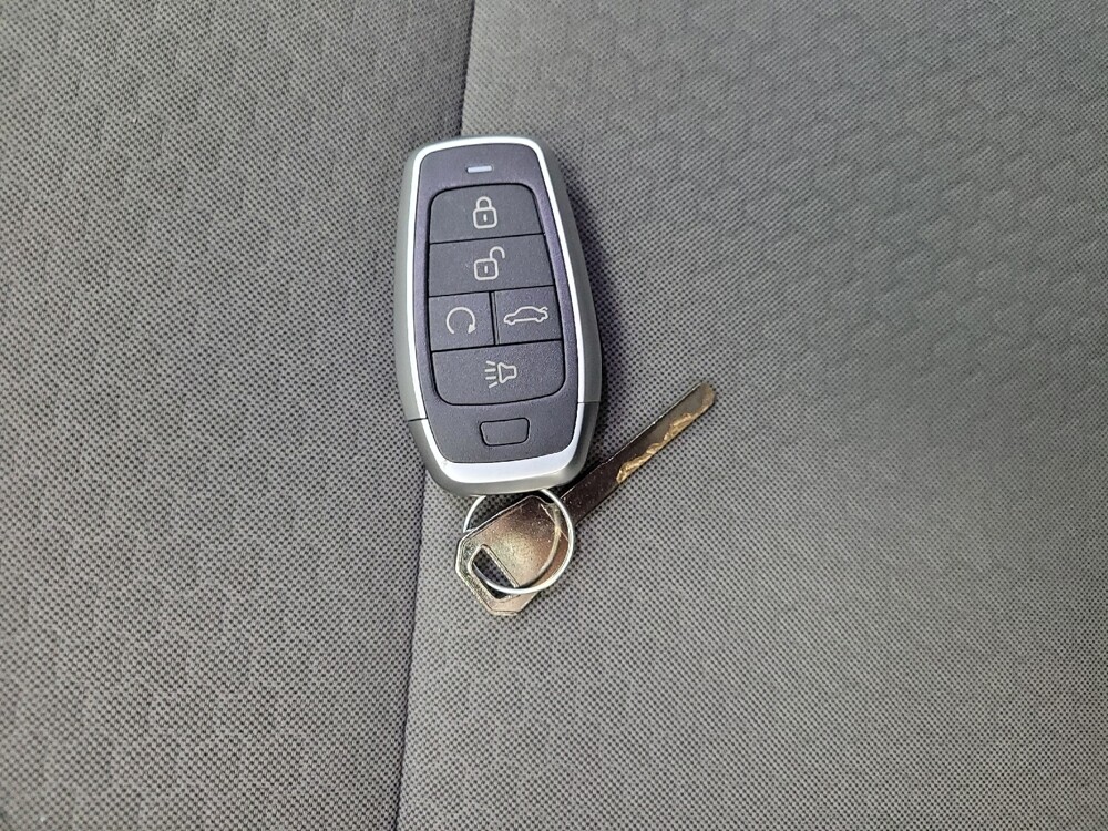 2019 Ford Escape in Grand Rapids, MI 49508 - 18135216 32