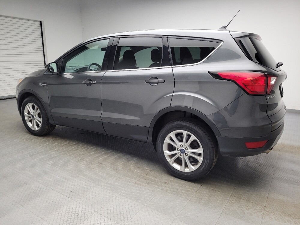 2019 Ford Escape in Grand Rapids, MI 49508 - 18135216 3