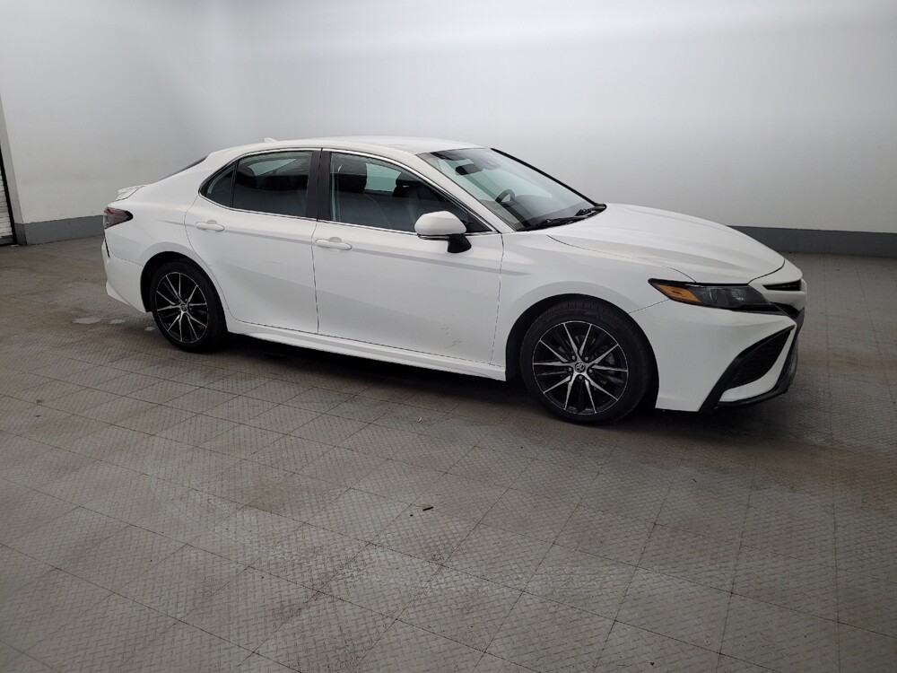 2022 Toyota Camry in Woodbridge, VA 22191 - 18135217 11