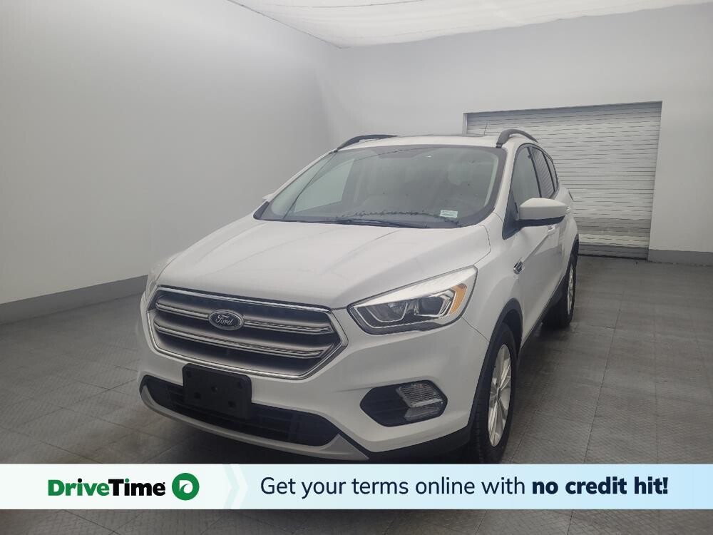 2017 Ford Escape in Metairie, LA 70006 - 18135222
