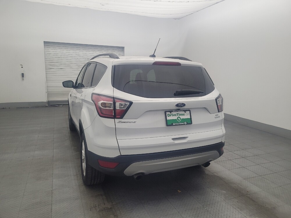 2017 Ford Escape in Metairie, LA 70006 - 18135222 5