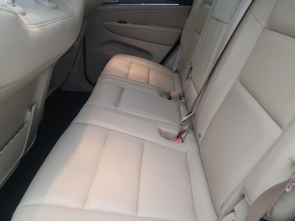 2020 Jeep Grand Cherokee in Metairie, LA 70006 - 18135225 18