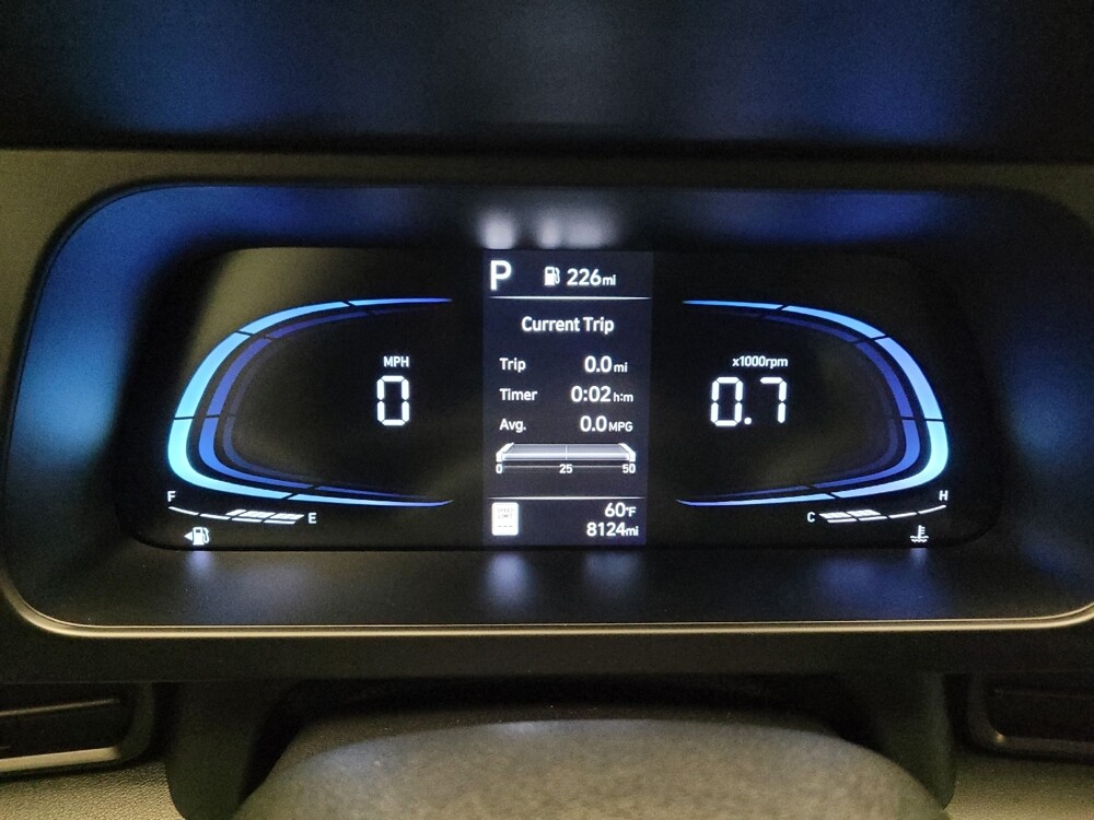 2025 Hyundai Elantra in Downey, CA 90241 - 18135229 23