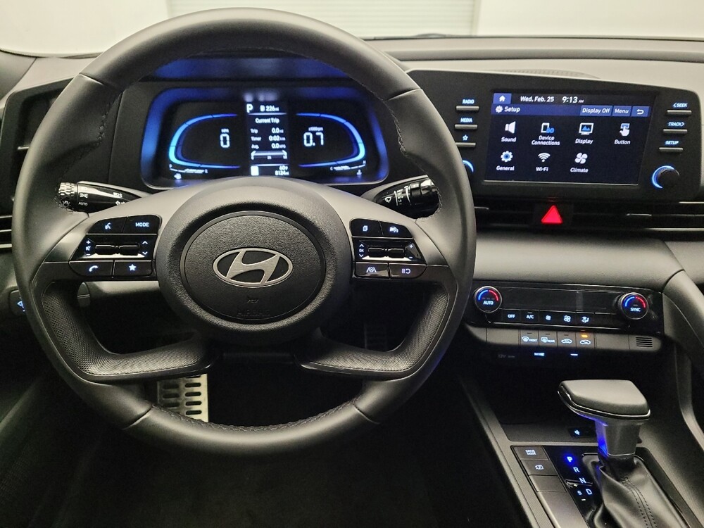 2025 Hyundai Elantra in Downey, CA 90241 - 18135229 22