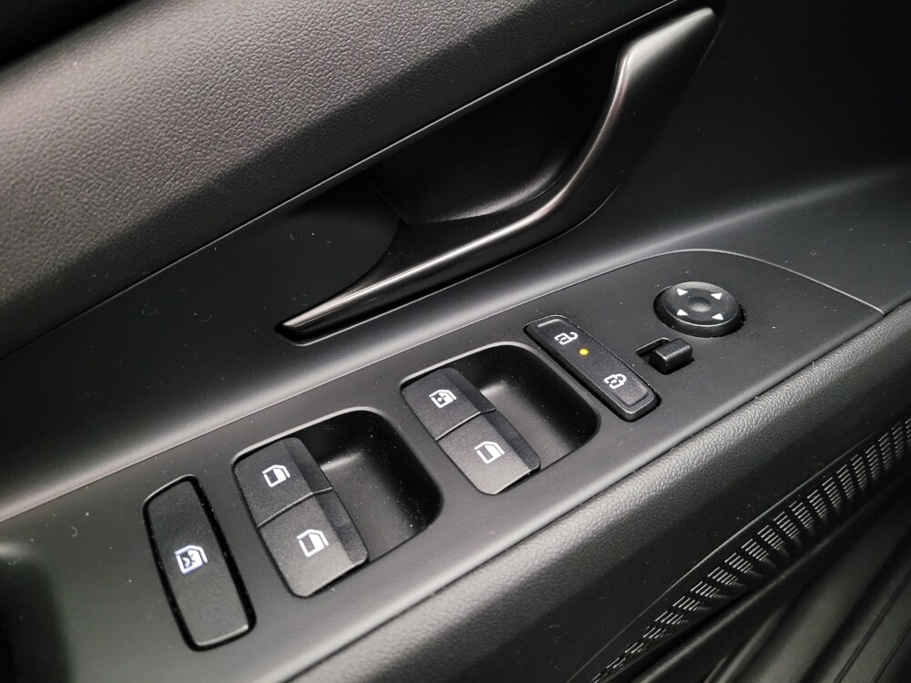 2025 Hyundai Elantra in Downey, CA 90241 - 18135229 27