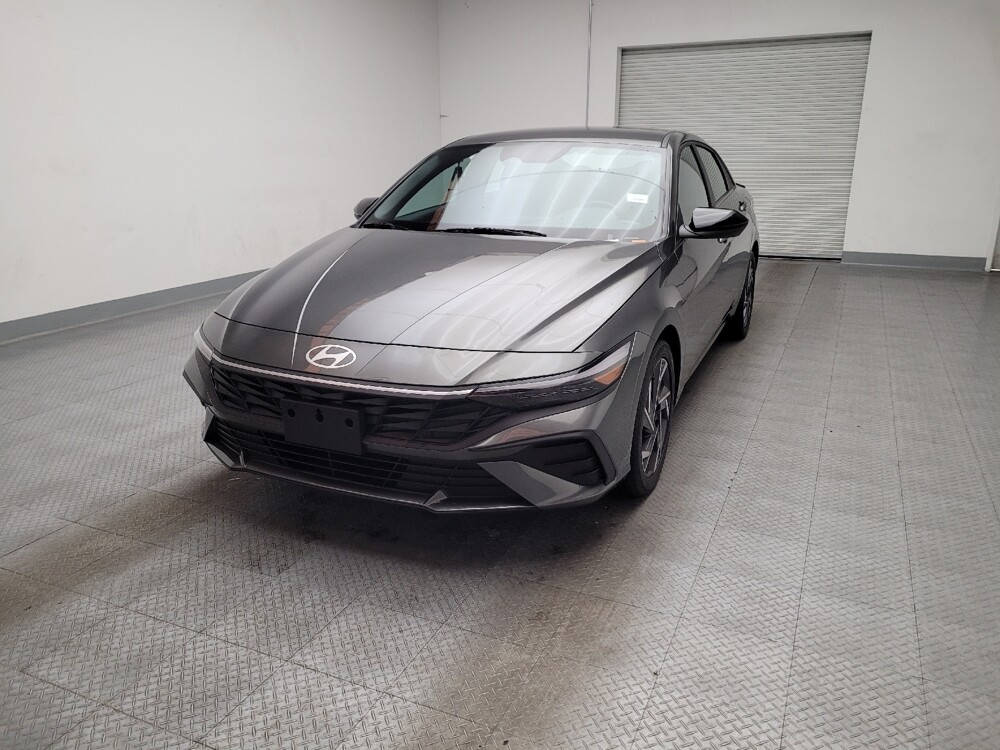 2025 Hyundai Elantra in Downey, CA 90241 - 18135229 15