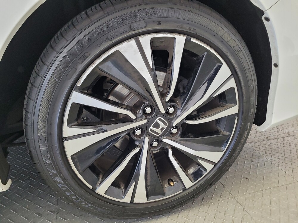 2017 Honda Accord in Downey, CA 90241 - 18135230 31