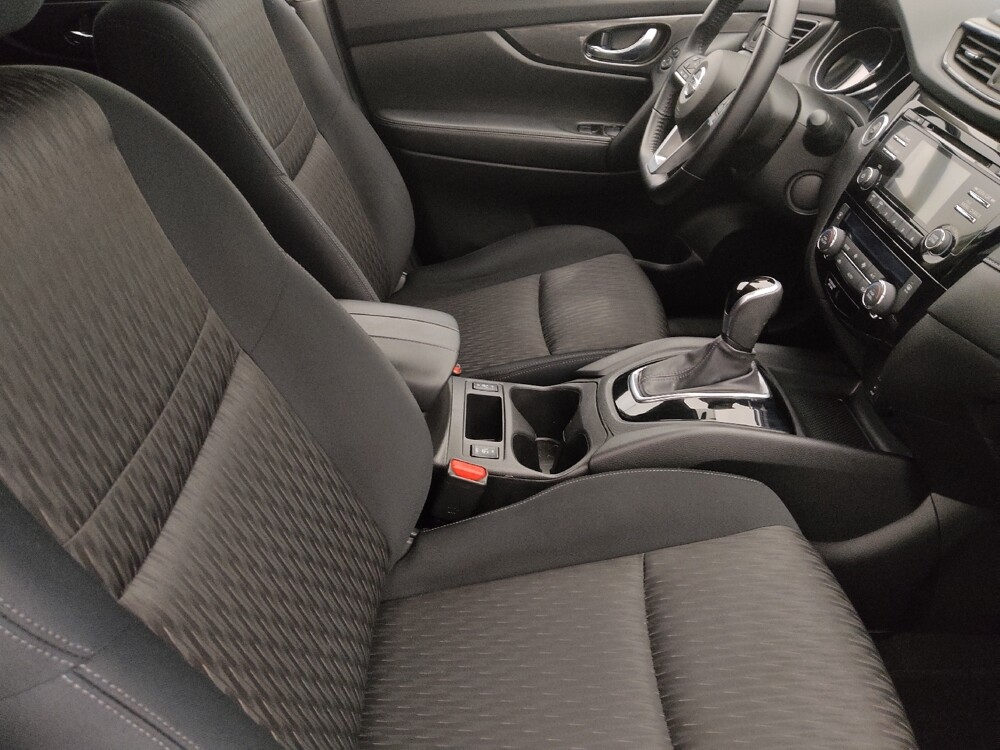 2017 Nissan Rogue in Lakeland, FL 33815 - 18135234 21