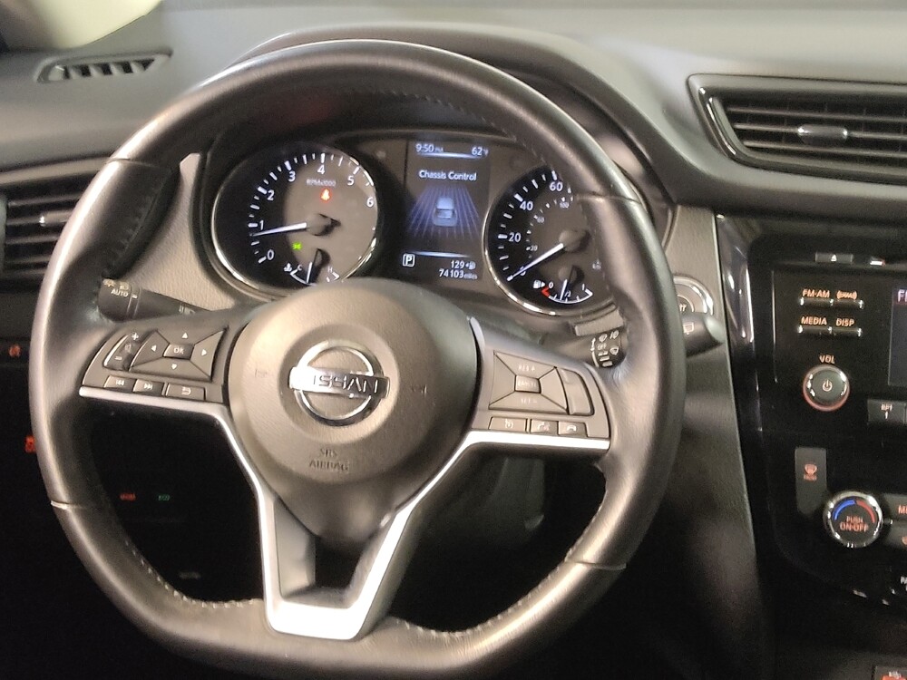 2017 Nissan Rogue in Lakeland, FL 33815 - 18135234 22