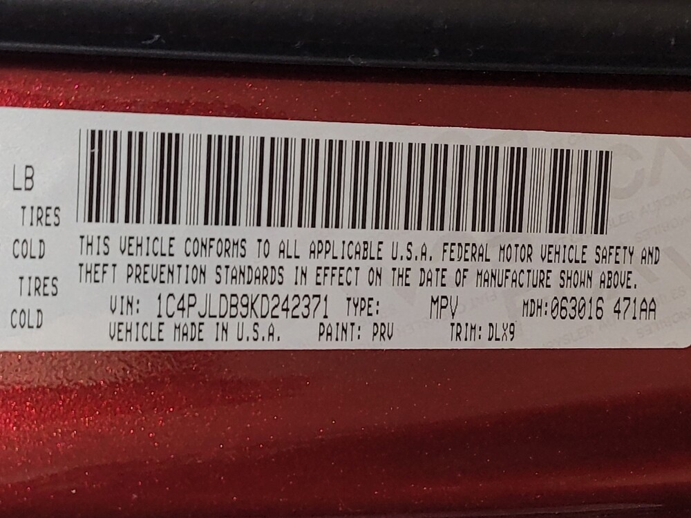 2019 Jeep Cherokee in Salem, VA 24153 - 18135235 33