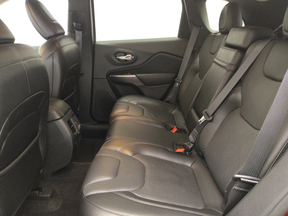 2019 Jeep Cherokee in Salem, VA 24153 - 18135235 18