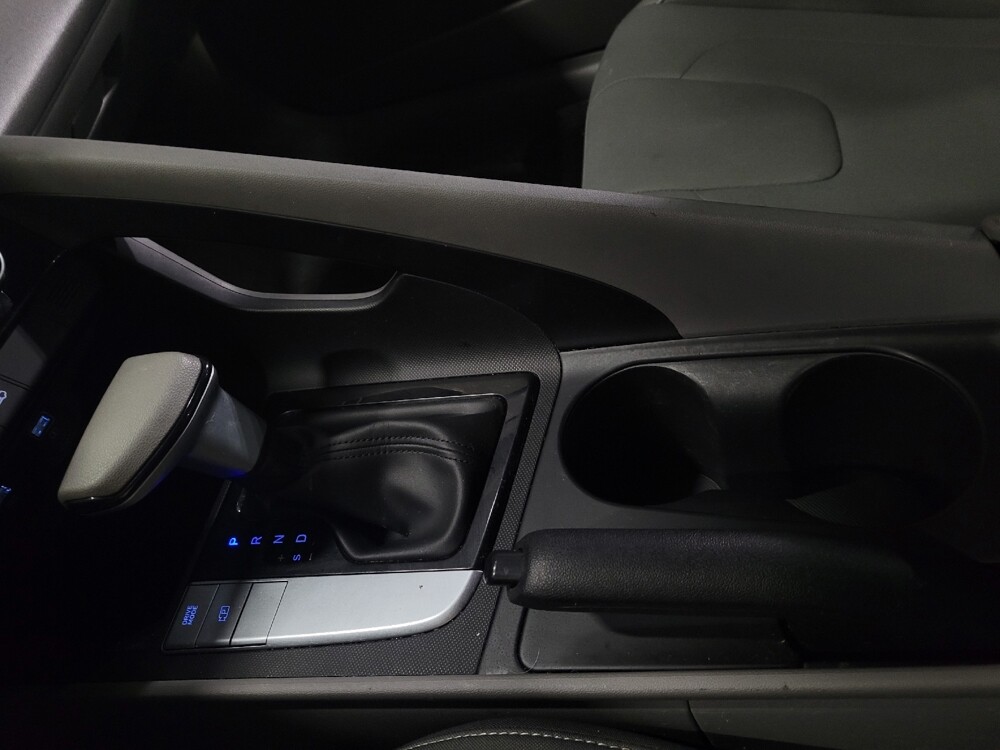 2023 Hyundai Elantra in Woodbridge, VA 22191 - 18135236 26