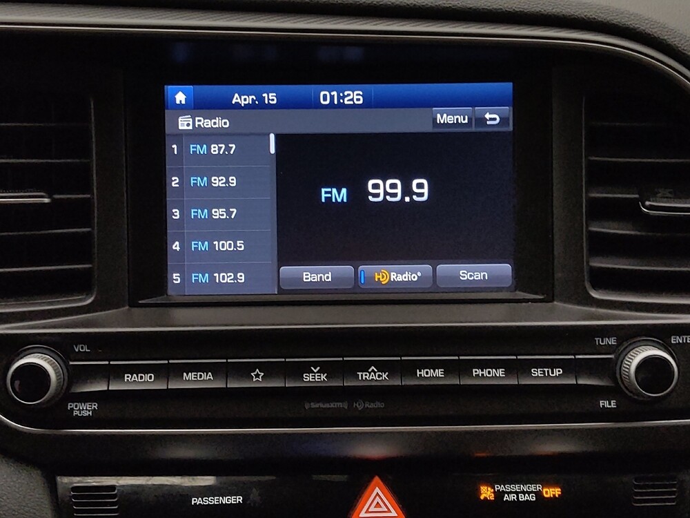 2020 Hyundai Elantra in Topeka, KS 66611 - 18135237 25