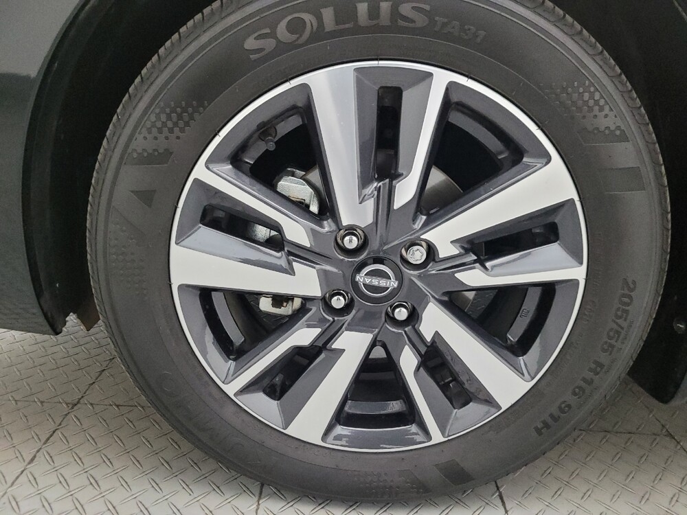 2025 Nissan Versa in Phoenix, AZ 85022 - 18135241 31