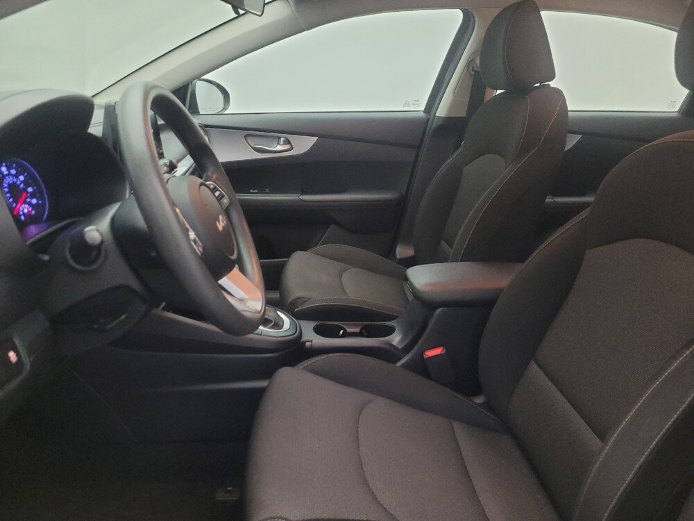 2023 Kia Forte in Glendale, AZ 85301 - 18135242 17