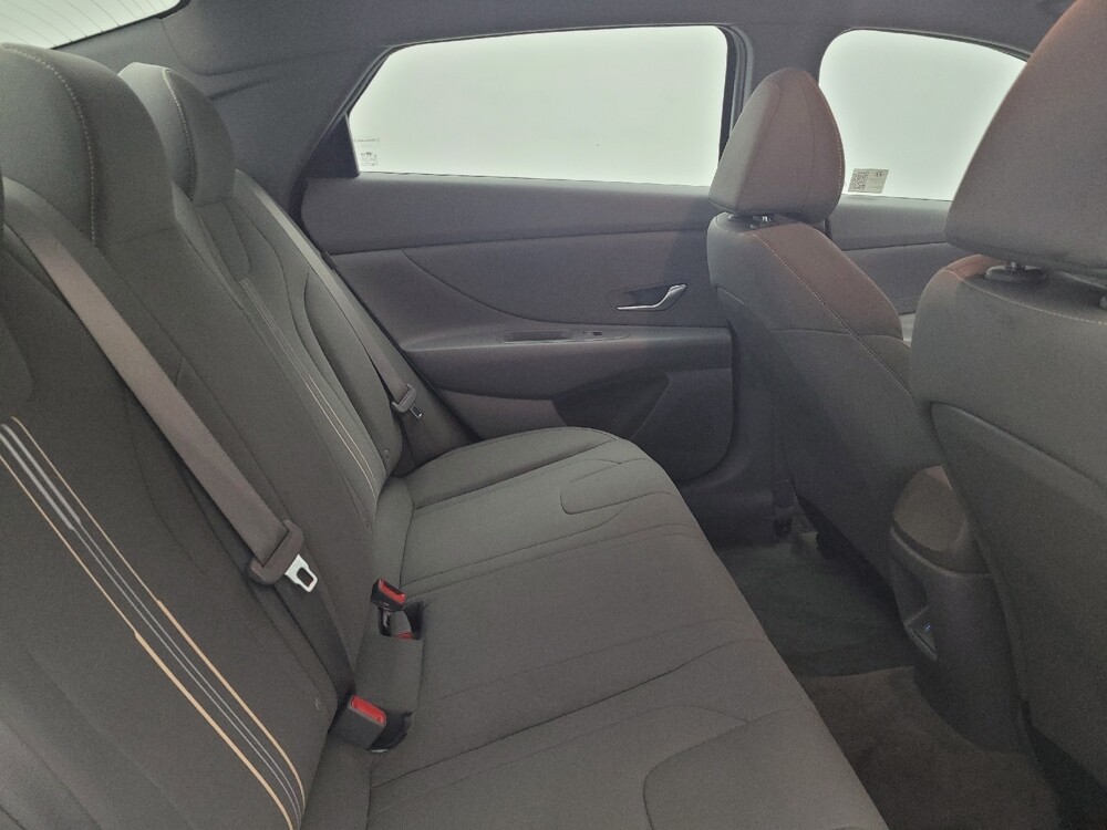 2024 Hyundai Elantra in Cincinnati, OH 45255 - 18135246 19