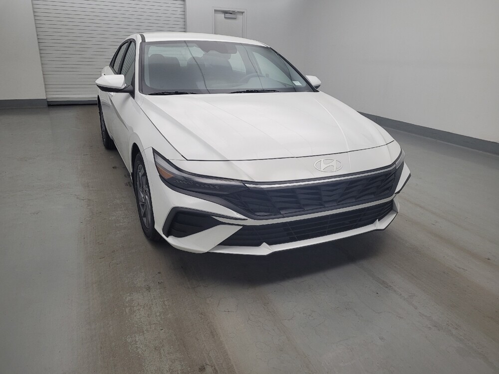 2024 Hyundai Elantra in Cincinnati, OH 45255 - 18135246 14