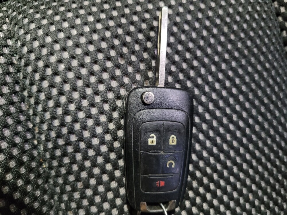 2016 Chevrolet Equinox in Woodbridge, VA 22191 - 18135247 32