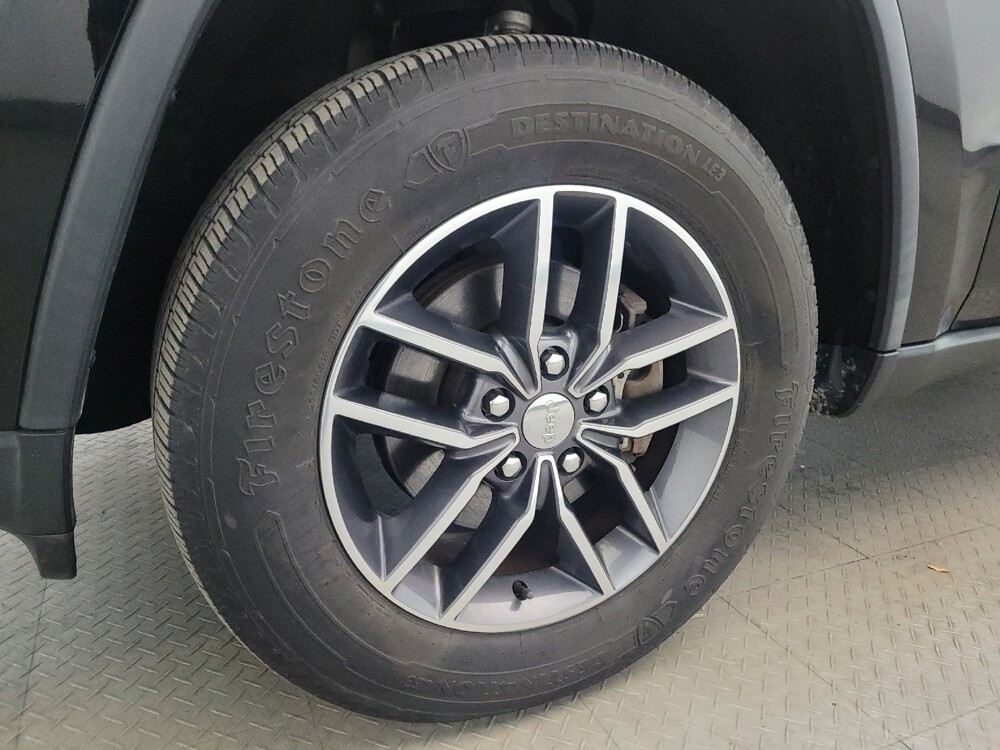 2017 Jeep Grand Cherokee in Chesapeake, VA 23320 - 18135250 31