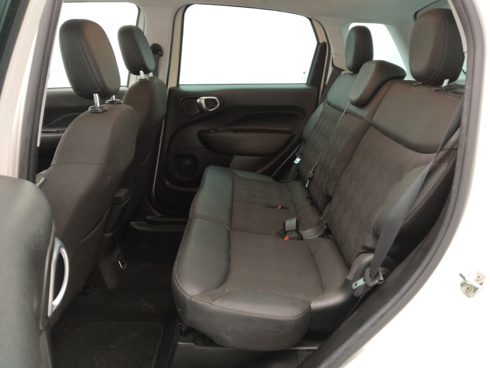 2019 FIAT 500L in Independence, MO 64055 - 18135251 18