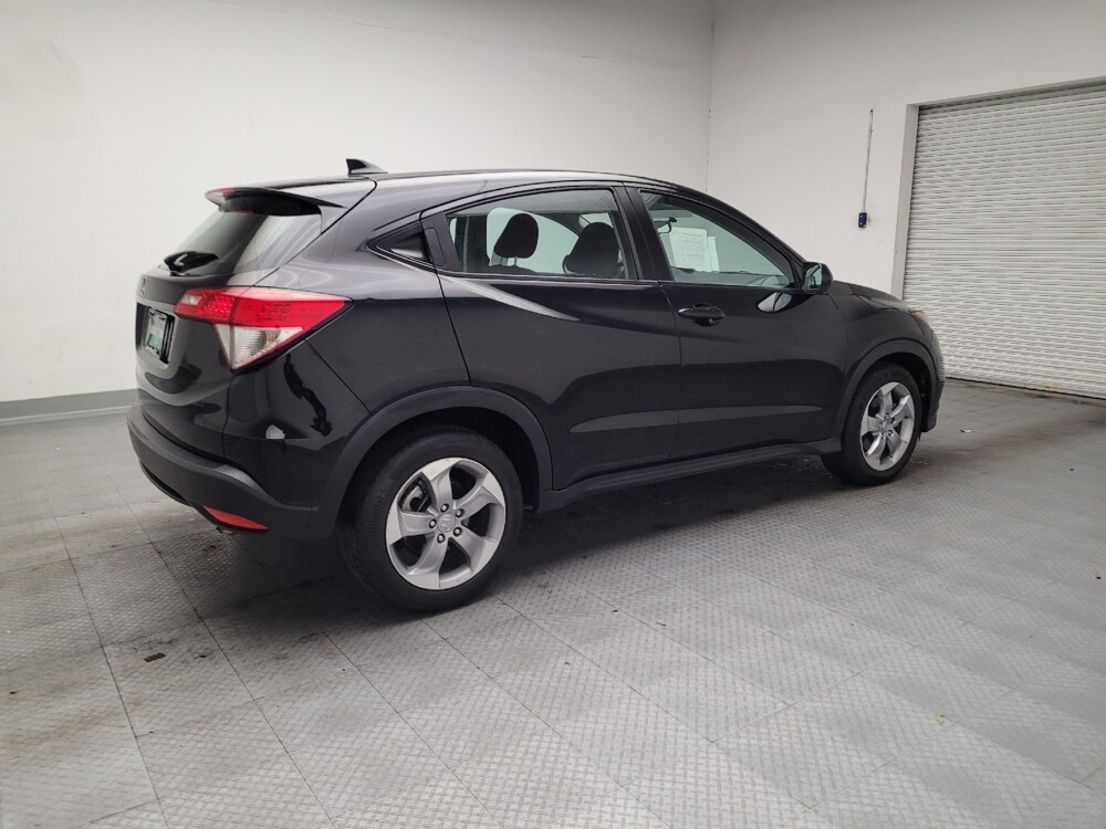 2021 Honda HR-V in Torrance, CA 90504 - 18135252 10