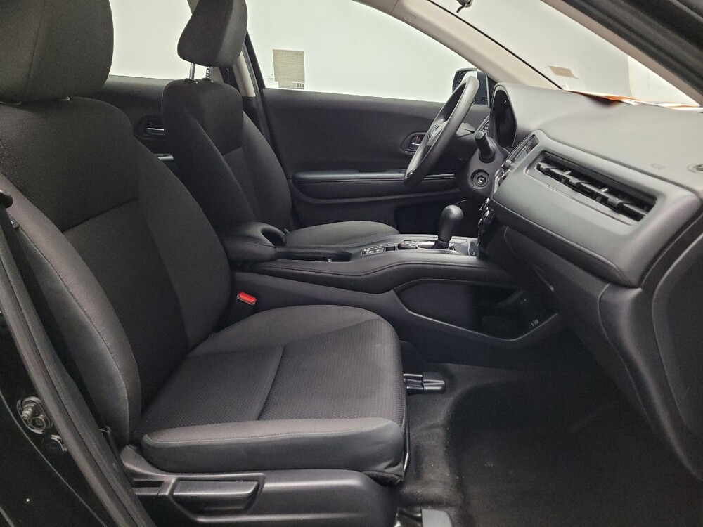 2021 Honda HR-V in Torrance, CA 90504 - 18135252 21