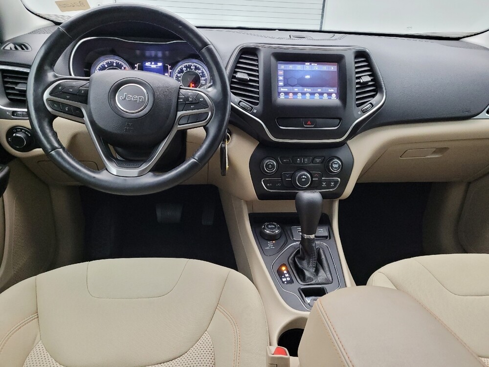 2020 Jeep Cherokee in Toledo, OH 43617 - 18135261 22