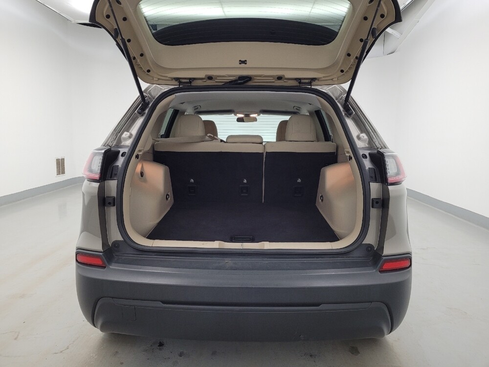 2020 Jeep Cherokee in Toledo, OH 43617 - 18135261 29