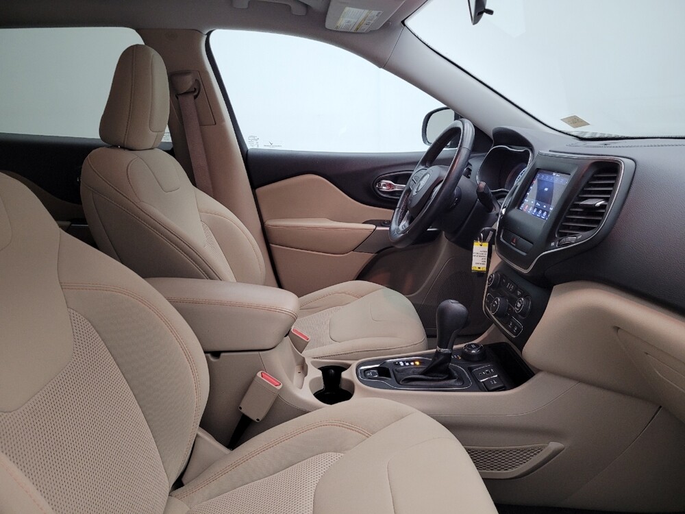 2020 Jeep Cherokee in Toledo, OH 43617 - 18135261 21