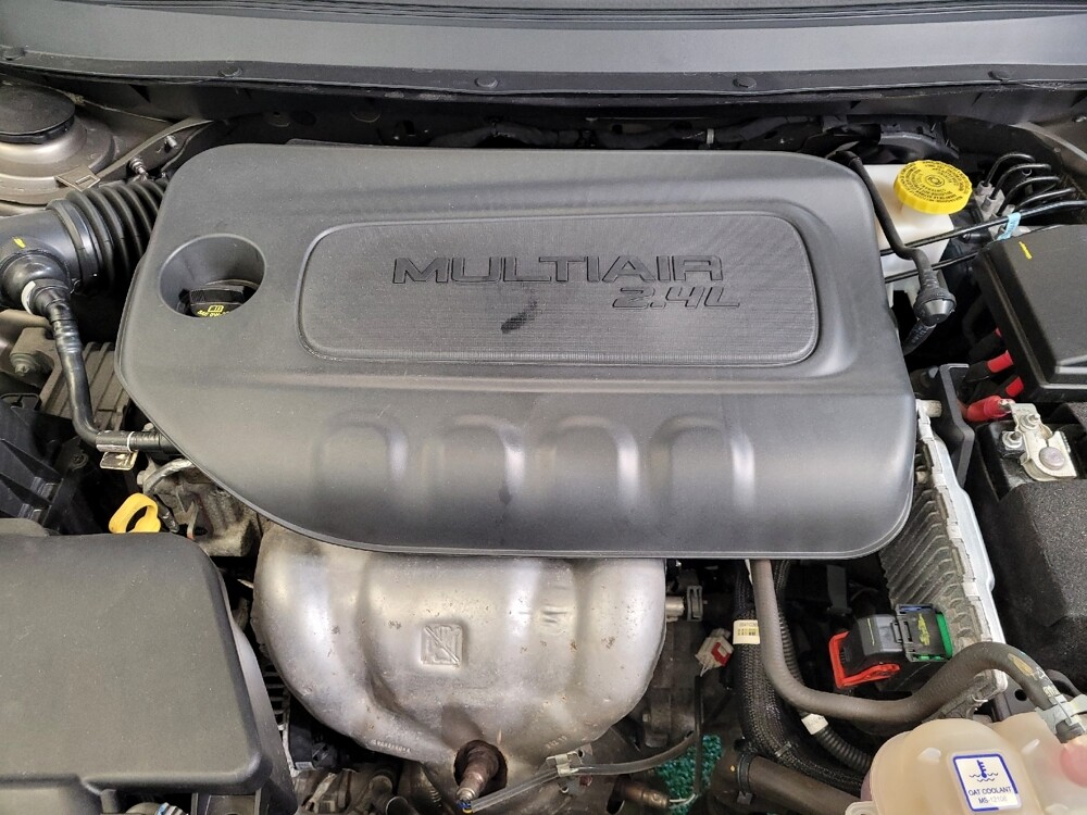 2020 Jeep Cherokee in Toledo, OH 43617 - 18135261 30