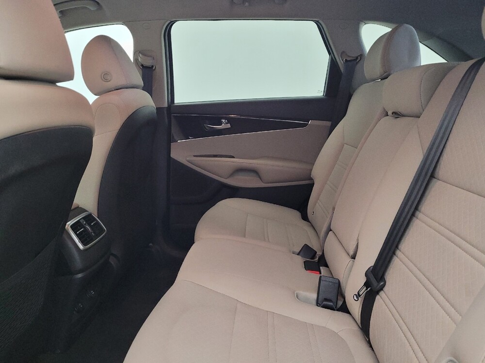 2019 Kia Sorento in Columbus, OH 43231 - 18135262 18