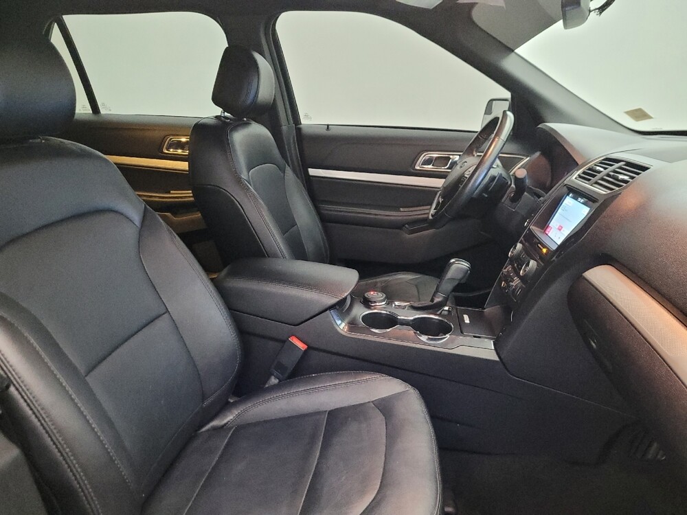2017 Ford Explorer in Tucson, AZ 85705 - 18135282 21
