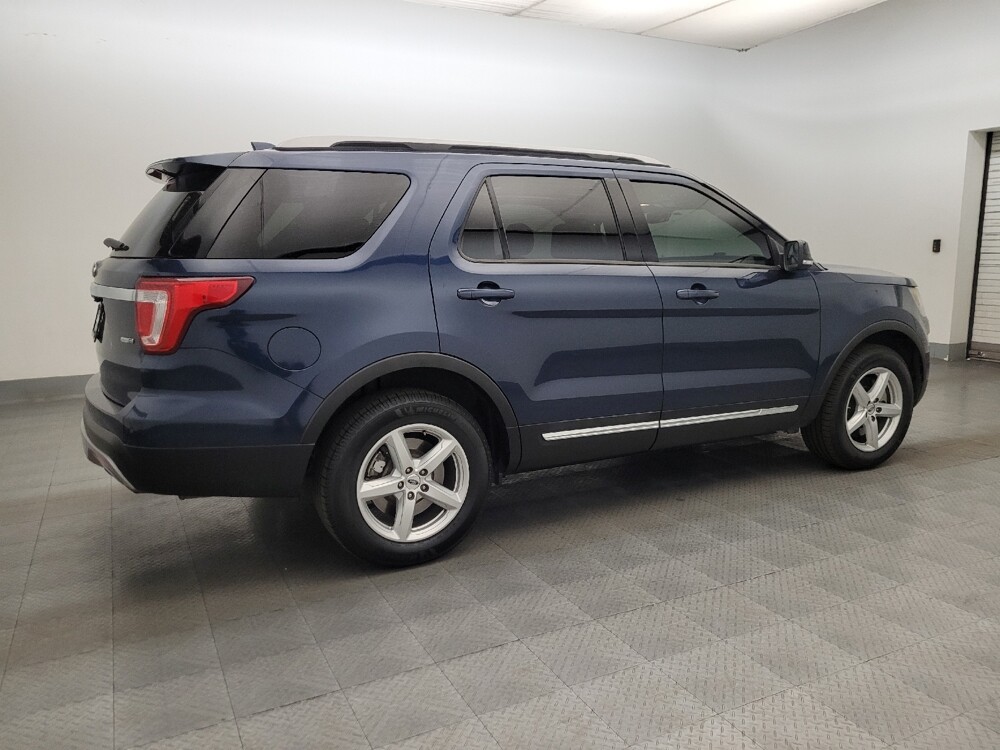 2017 Ford Explorer in Tucson, AZ 85705 - 18135282 10