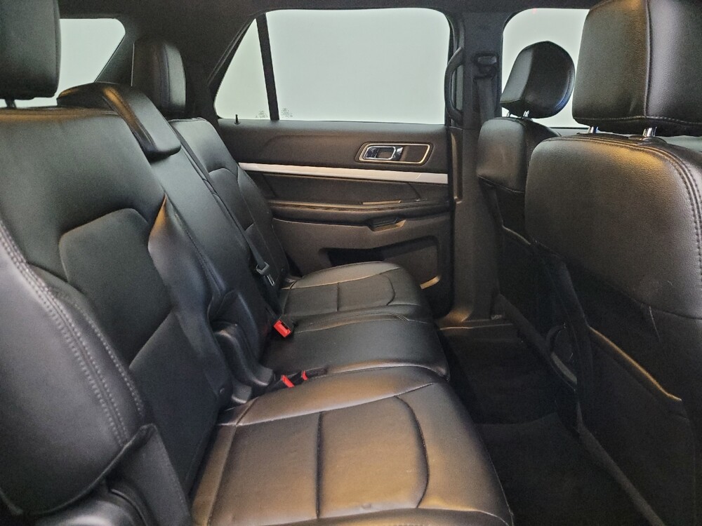 2017 Ford Explorer in Tucson, AZ 85705 - 18135282 19