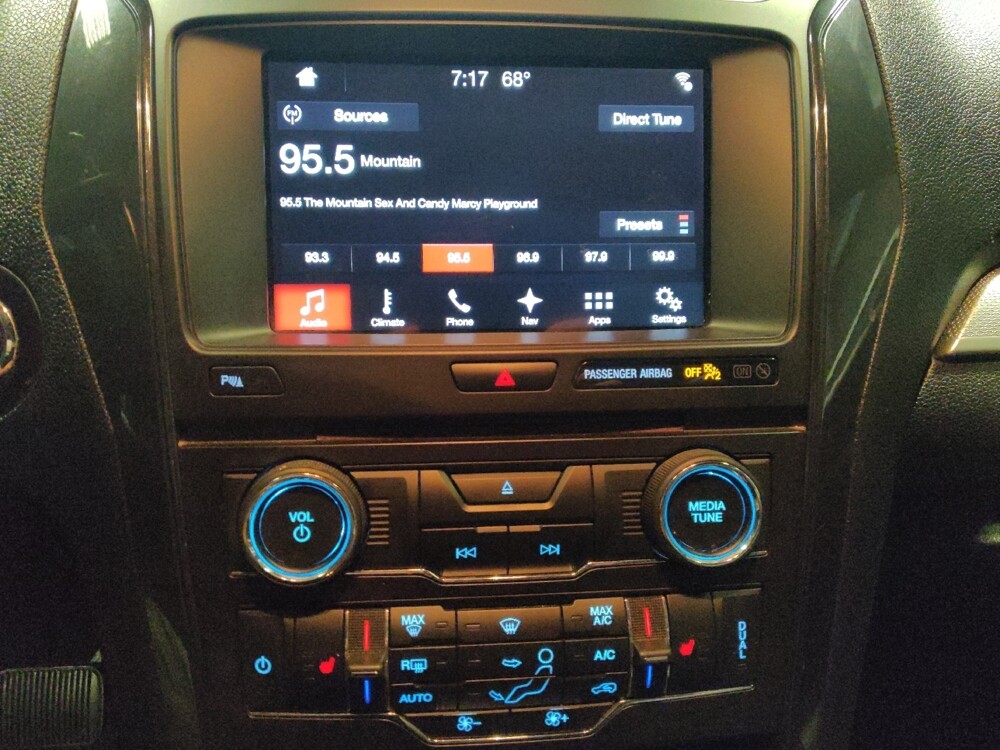 2017 Ford Explorer in Tucson, AZ 85705 - 18135282 25