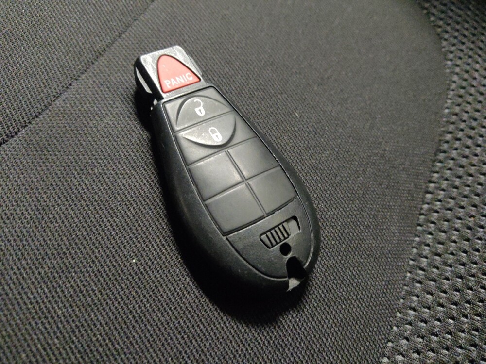 2019 Jeep Cherokee in Glendale, AZ 85301 - 18135283 32