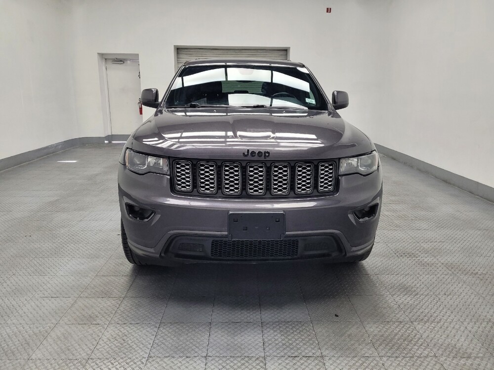 2018 Jeep Grand Cherokee in Las Vegas, NV 89104 - 18135284 14