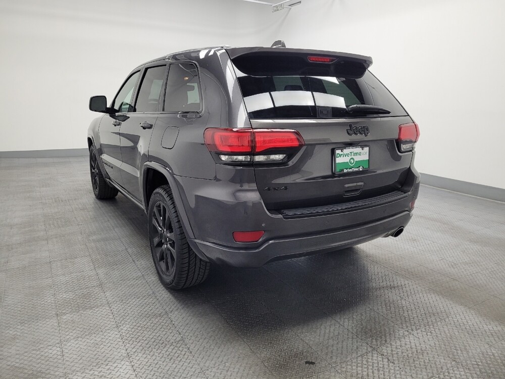 2018 Jeep Grand Cherokee in Las Vegas, NV 89104 - 18135284 5