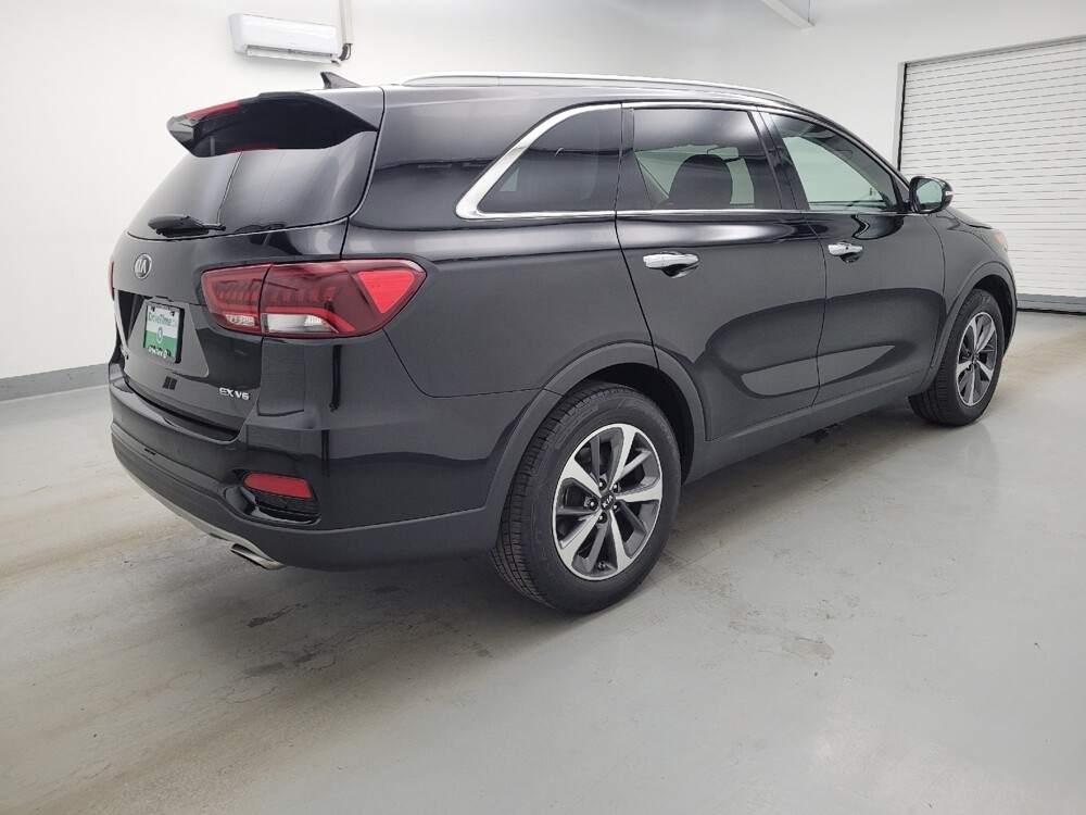 2019 Kia Sorento in Toledo, OH 43617 - 18135291 10