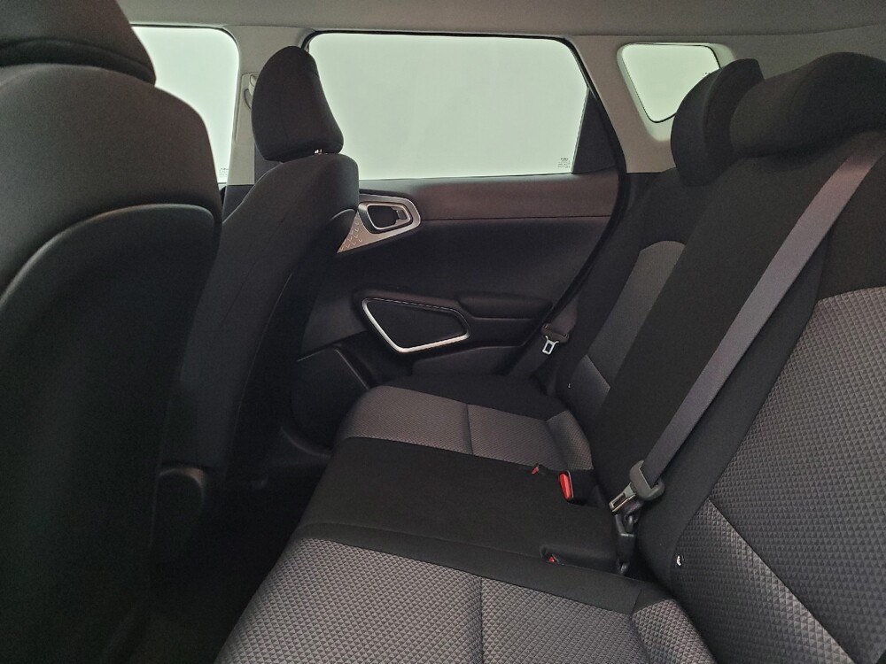 2025 Kia Soul in Columbus, OH 43228 - 18135292 18