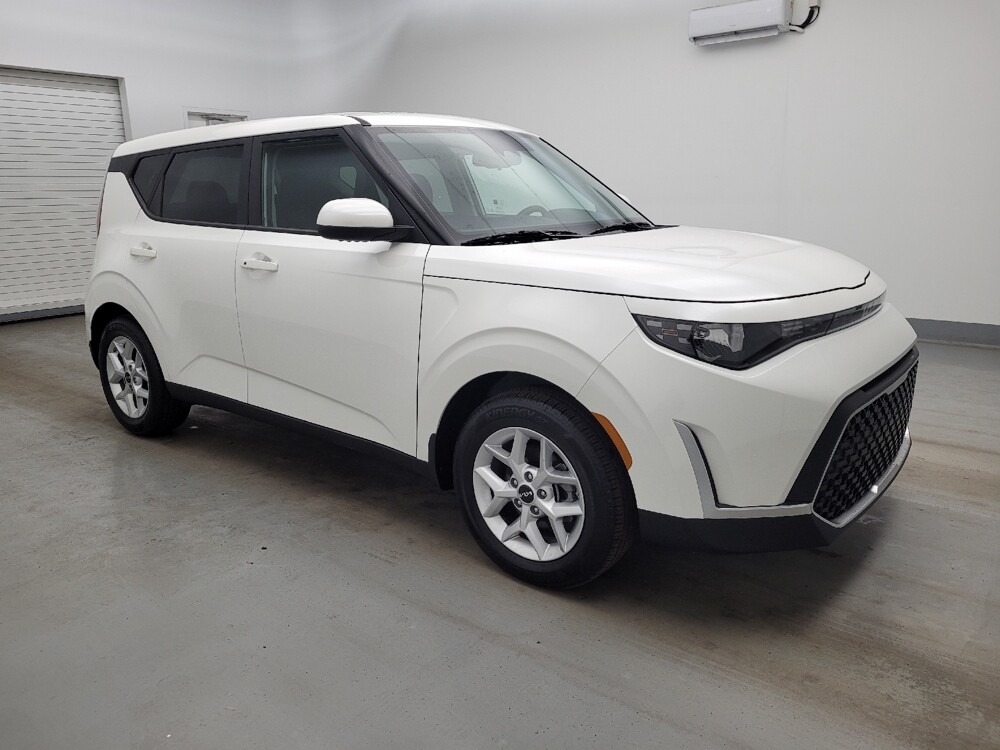2025 Kia Soul in Columbus, OH 43228 - 18135292 11