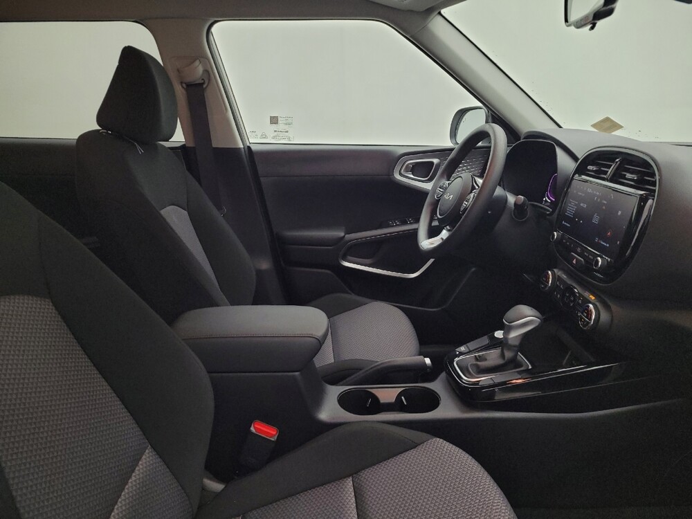 2025 Kia Soul in Columbus, OH 43228 - 18135292 21