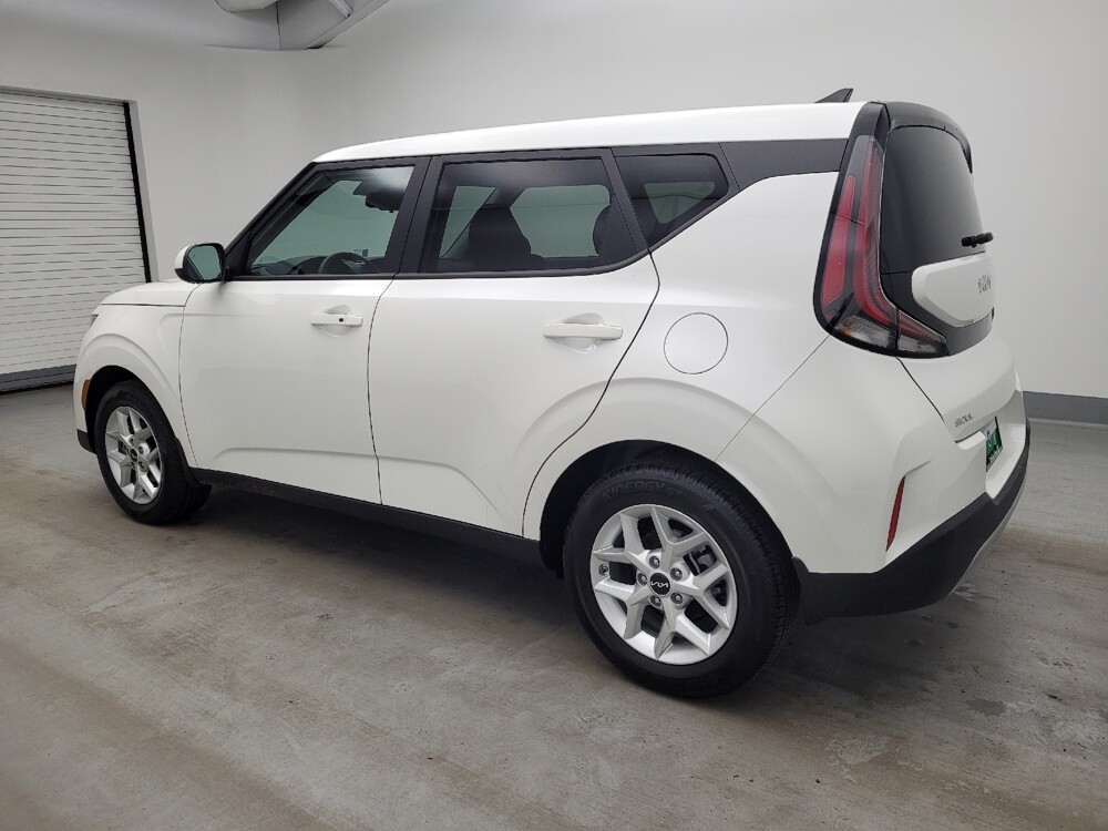 2025 Kia Soul in Columbus, OH 43228 - 18135292 3