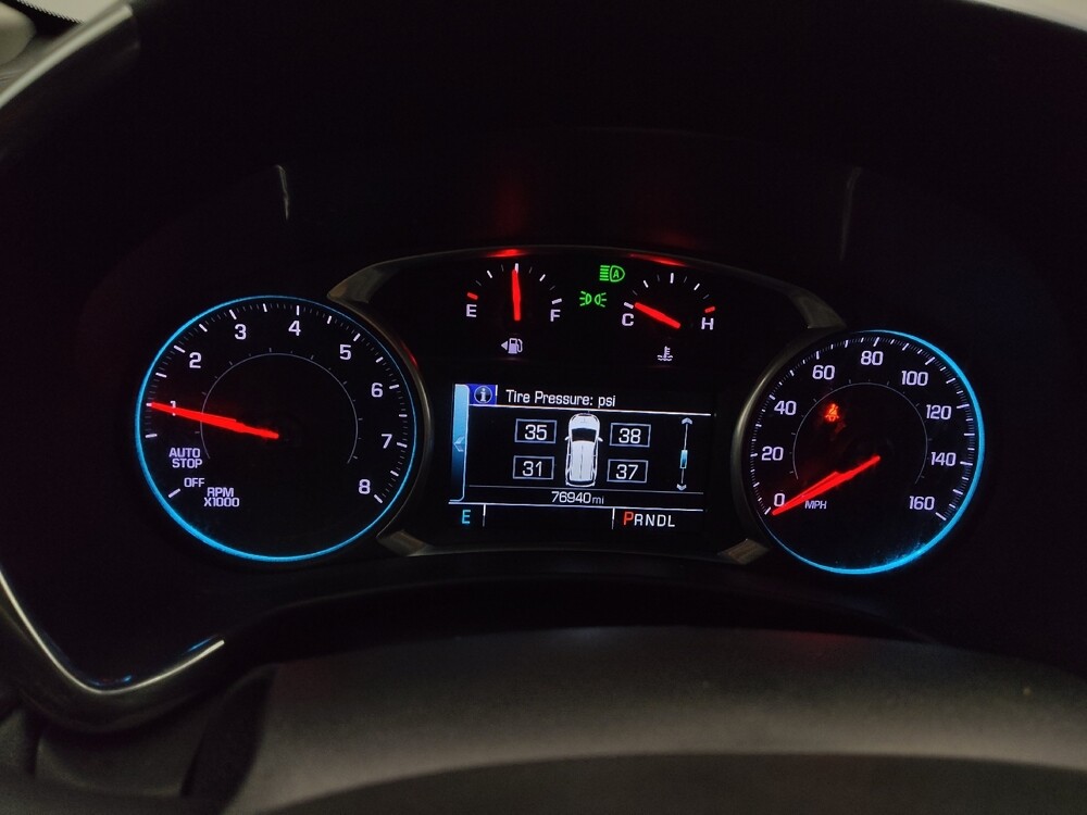 2018 Chevrolet Equinox in Des Moines, IA 50310 - 18135293 23