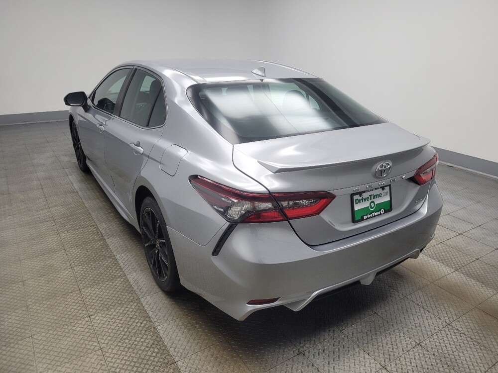 2021 Toyota Camry in Mishawaka, IN 46545 - 18135294 5