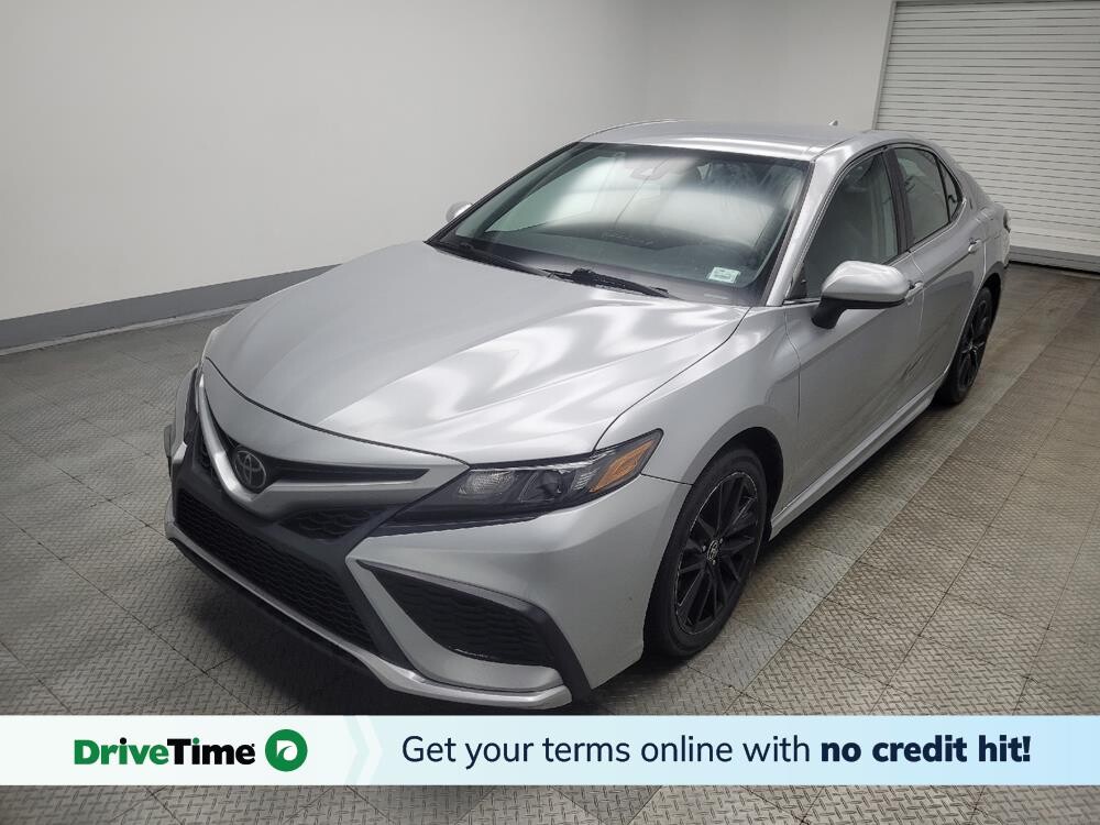 2021 Toyota Camry in Mishawaka, IN 46545 - 18135294
